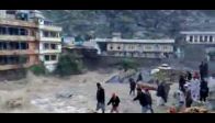 video Büyük Sel görüntüsü ( Pakistan'da  )