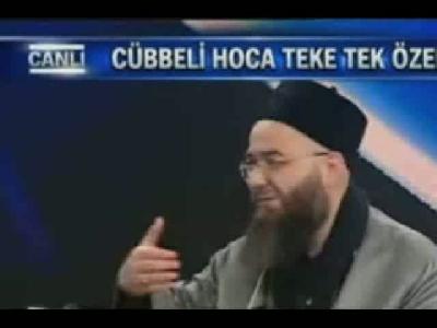 Cübbeli'den müstehcen fıkra