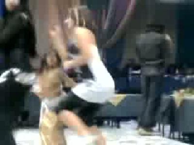 arap kızın ılgınç dansı