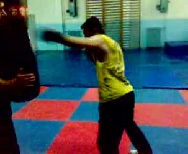 mustafa nasır boks antrenmanı
