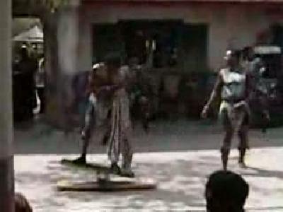 afrikalılardan yamyam dansı