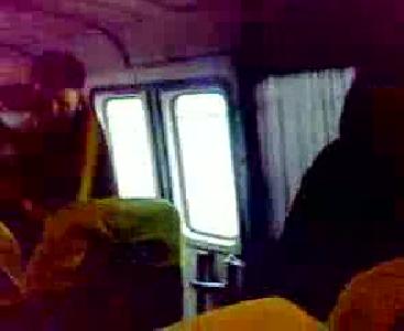 sercoş serviste striptiz şov