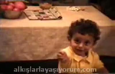 bye bye yap anneye yavrum?